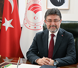 Tarım ve Orman Bakanı İbrahim Yumaklı, yerli tohumda 17 türde