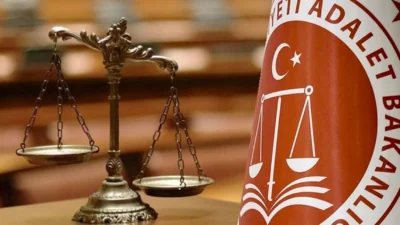 Yurt dışında yaşayan ve Fetullahçı Terör Örgütü (FETÖ) ile bağlantılı
