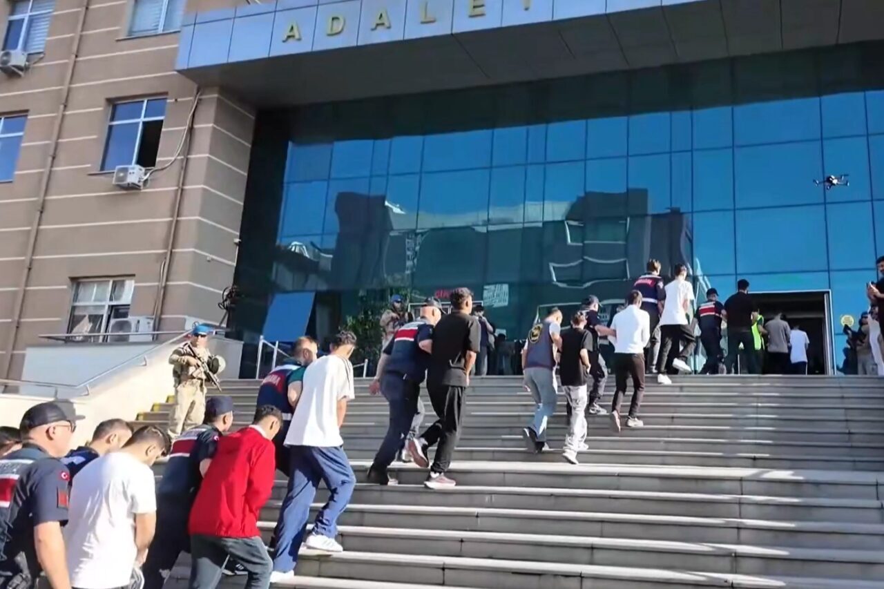 İçişleri Bakanlığı, 12 ilde 12 ayrı organize suç örgütüne yönelik