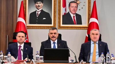 Adalet Bakanı Akın Gürlek, İçişleri Bakanı Mustafa Çiftçi ve Gençlik