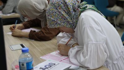 Bursa Büyükşehir Belediyesi tarafından öğretmen adaylarına yönelik 9 ilçede eş