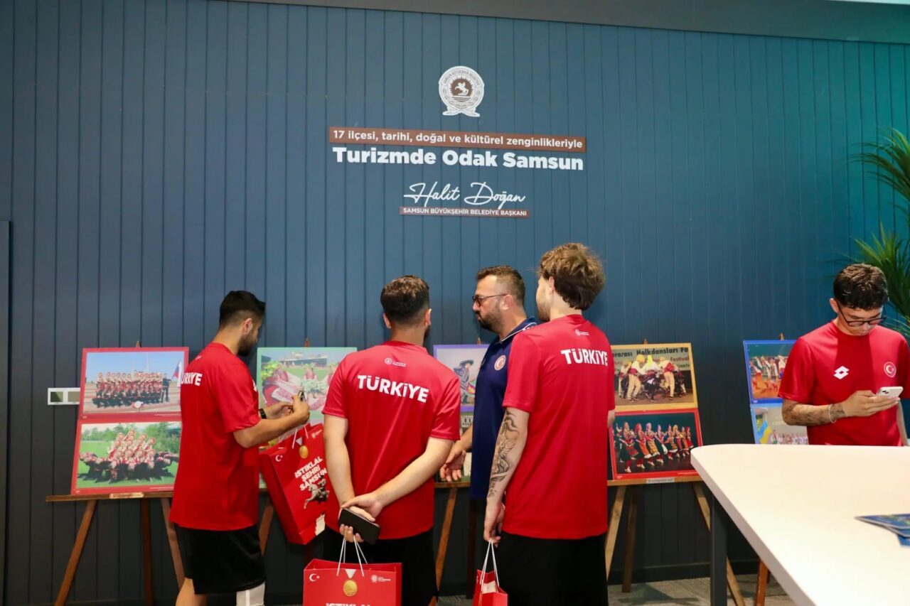 Samsun Büyükşehir Belediyesinin ev sahipliğinde Dünya Kupası hazırlıklarını Samsun’da sürdüren