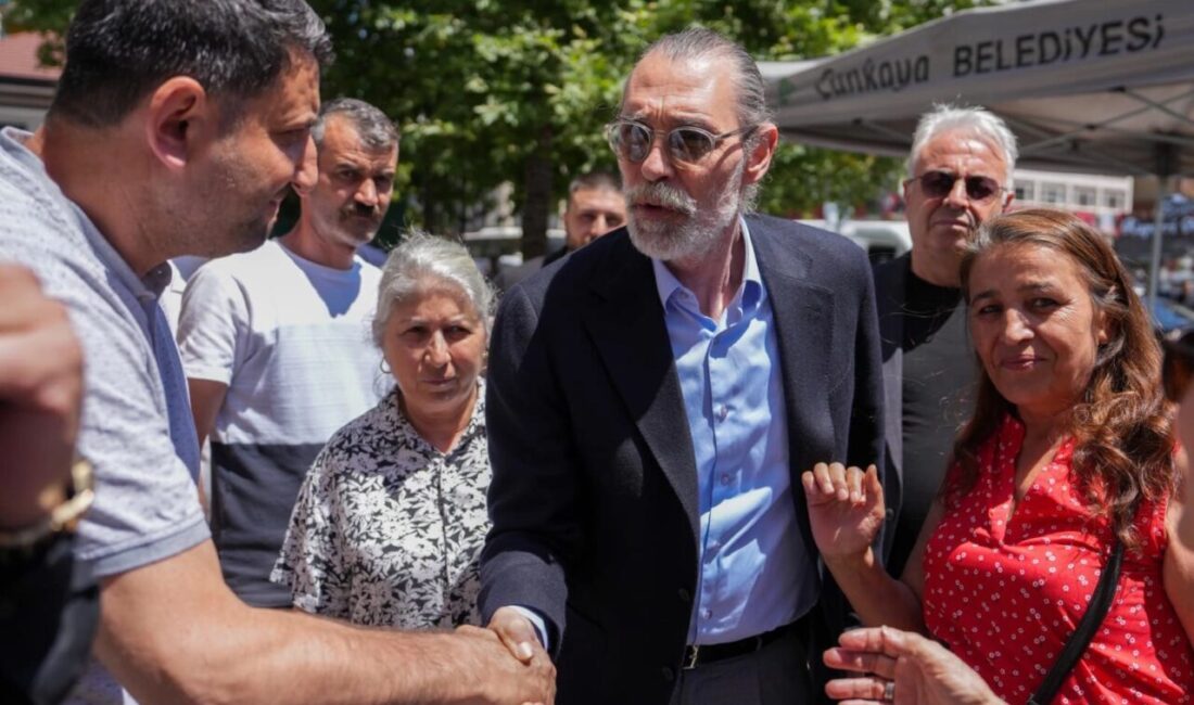 Etimesgut Belediye Başkanı Erdal Beşikçioğlu, Çankaya Belediyesi'ni ziyaret ederek Belediye