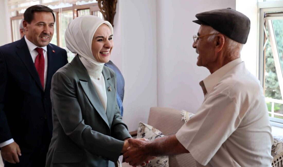 Aile ve Sosyal Hizmetler Bakanı Mahinur Özdemir Göktaş, Karatay Belediyesi
