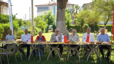 Balıkesir Edremit Belediye Başkanı Mehmet Ertaş, 24 Temmuz Gazeteciler ve