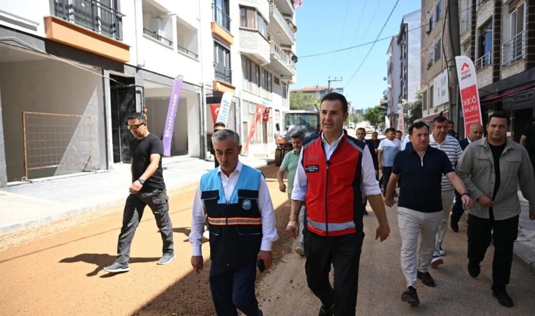 Balıkesir Büyükşehir Belediyesi, 20 ilçenin tümünde sürdürdüğü yatırımlarına Manyas ile