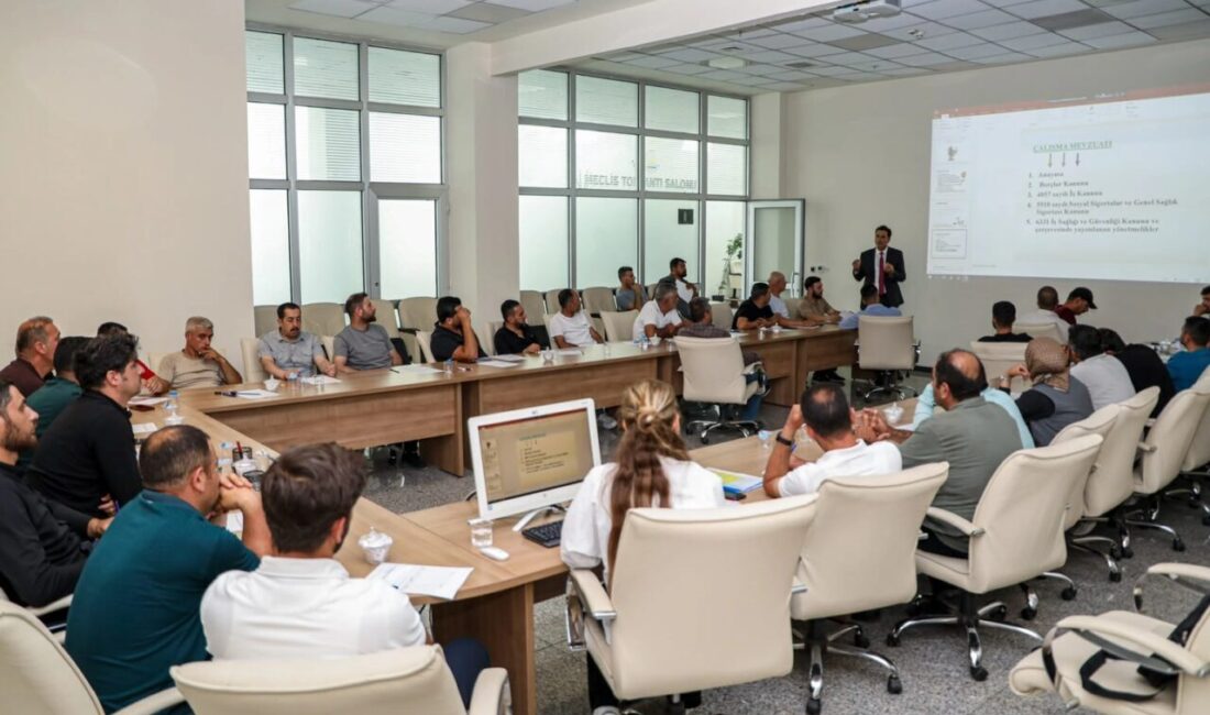 Van Büyükşehir Belediyesi, hizmet içi eğitim faaliyetleri kapsamında kurum bünyesinde