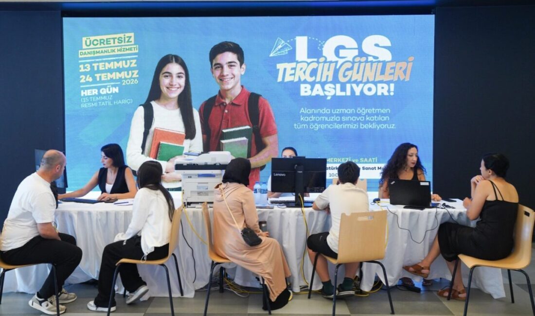 Beylikdüzü Belediyesi, LGS sonuçlarının açıklanmasının ardından tercih dönemine giren öğrencileri