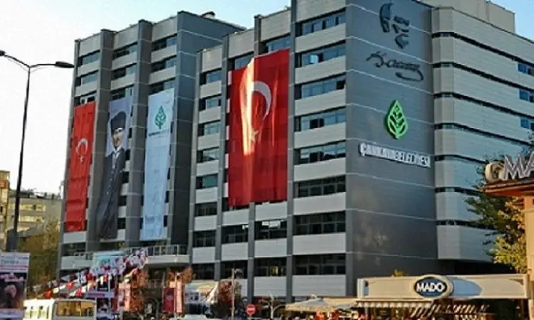 Çankaya Belediyesi’ne yönelik polis operasyonu gerçekleştirildi ve belediye binasında aramalar