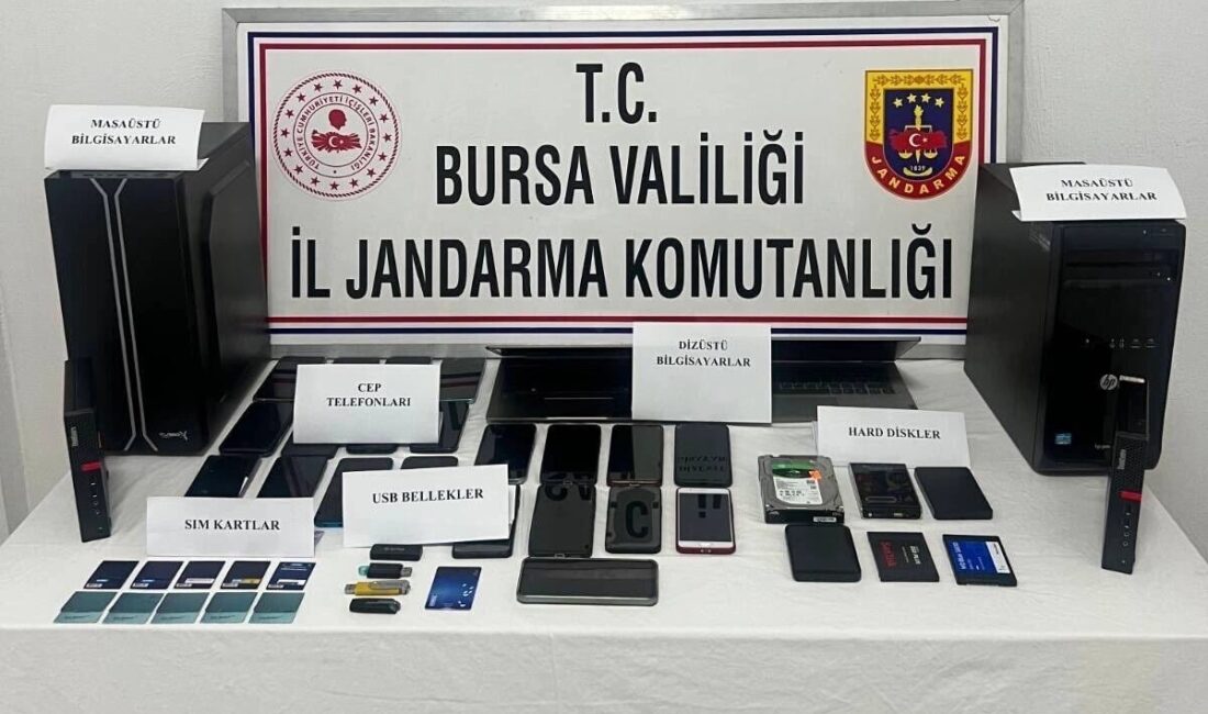 Bursa İl Jandarma Komutanlığı Siber Suçlarla Mücadele ekipleri tarafından düzenlenen