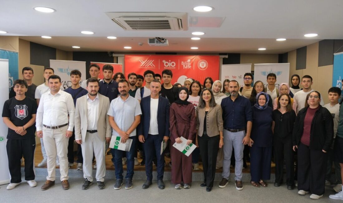 Büyükşehir Belediyesi’nin başlattığı , “Geleceğin Meslekleri Bilim Kafe” etkinlikleriyle YKS