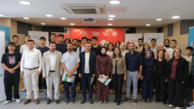 Büyükşehir Belediyesi’nin başlattığı , “Geleceğin Meslekleri Bilim Kafe” etkinlikleriyle YKS