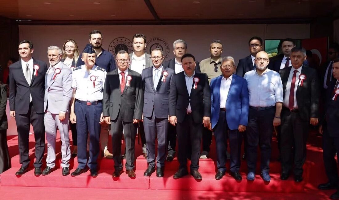 Kayseri Büyükşehir Belediye Başkanı Dr. Memduh Büyükkılıç, İşyurtları Ürün ve