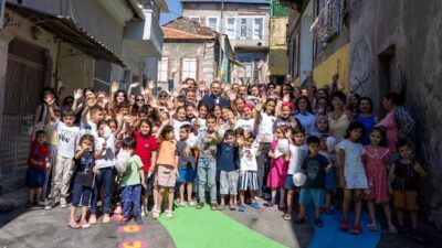 İzmir Büyükşehir Belediyesi, UNICEF Türkiye ve Ege Sağlık Vakfı iş
