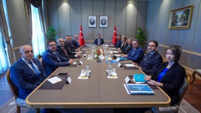 Cumhurbaşkanı Yardımcısı Cevdet Yılmaz, Malatya Büyükşehir Belediye Başkanı Sami Er