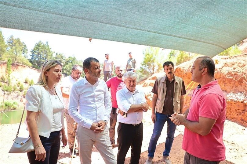 Denizli Büyükşehir Belediyesi, kentin arkeolojik ve paleontolojik zenginliklerini gün yüzüne