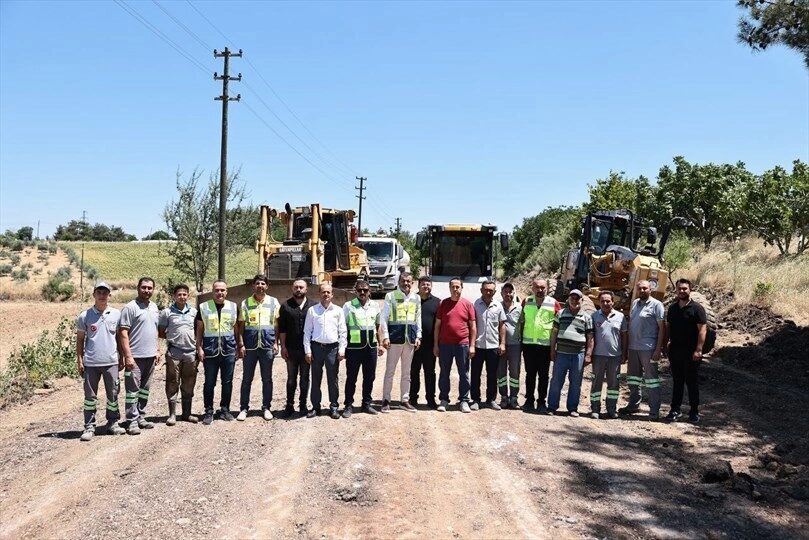 Denizli Büyükşehir Belediye Başkanı Bülent Nuri Çavuşoğlu, Sera Naylonu Desteği