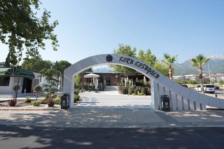 Denizli Büyükşehir Belediyesi, kent genelinde sosyal yaşamı güçlendirecek projelerine bir