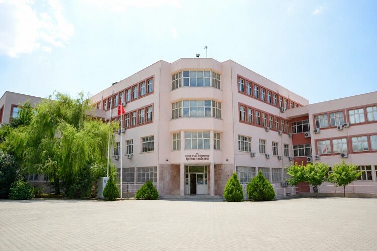 Dokuz Eylül Üniversitesi İşletme Fakültesi, dünyanın en saygın işletme eğitimi
