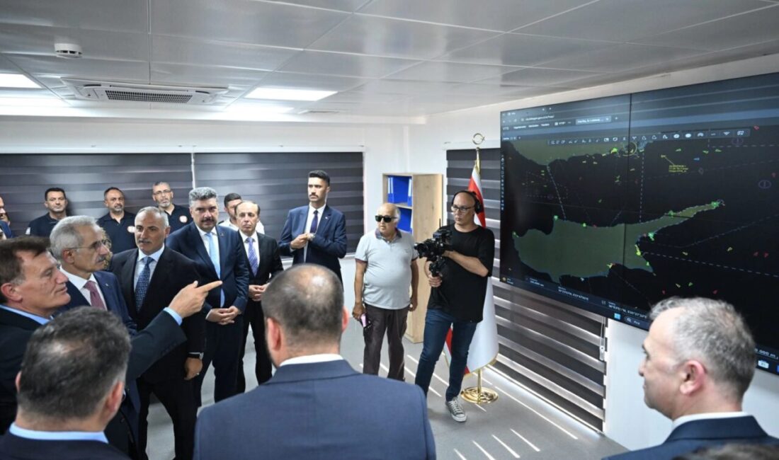 Ulaştırma ve Altyapı Bakanı Abdulkadir Uraloğlu, Doğu Akdeniz Gemi Trafik