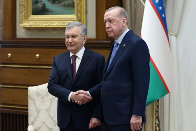 Cumhurbaşkanı Recep Tayyip Erdoğan, Özbekistan Cumhurbaşkanı Şevket Mirziyoyev ile telefon