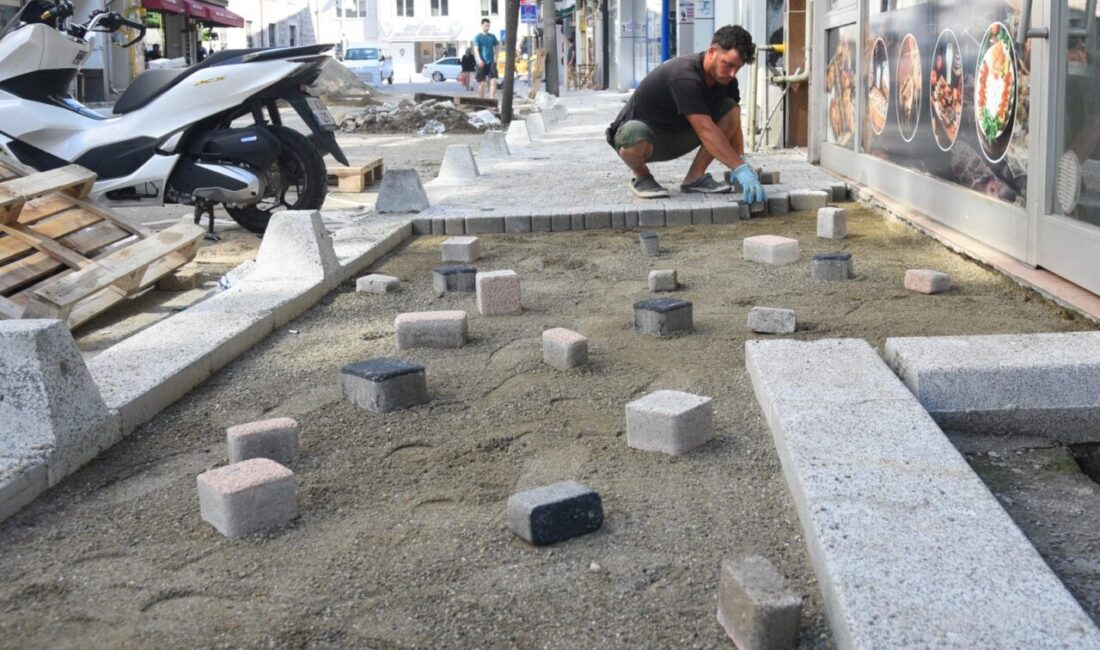 Giresun Belediyesi, kent genelinde cadde ve sokaklarda yürüttüğü yenileme çalışmalarına