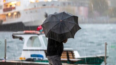 İstanbul Valiliği, Meteoroloji Genel Müdürlüğü'nün değerlendirmeleri doğrultusunda 22 Temmuz Çarşamba