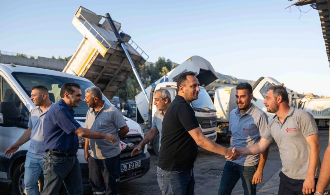İzmir'de Bornova Belediye Başkanı Ömer Eşki, Yeşilçam Mahallesi’nde yapılacak yatırımları