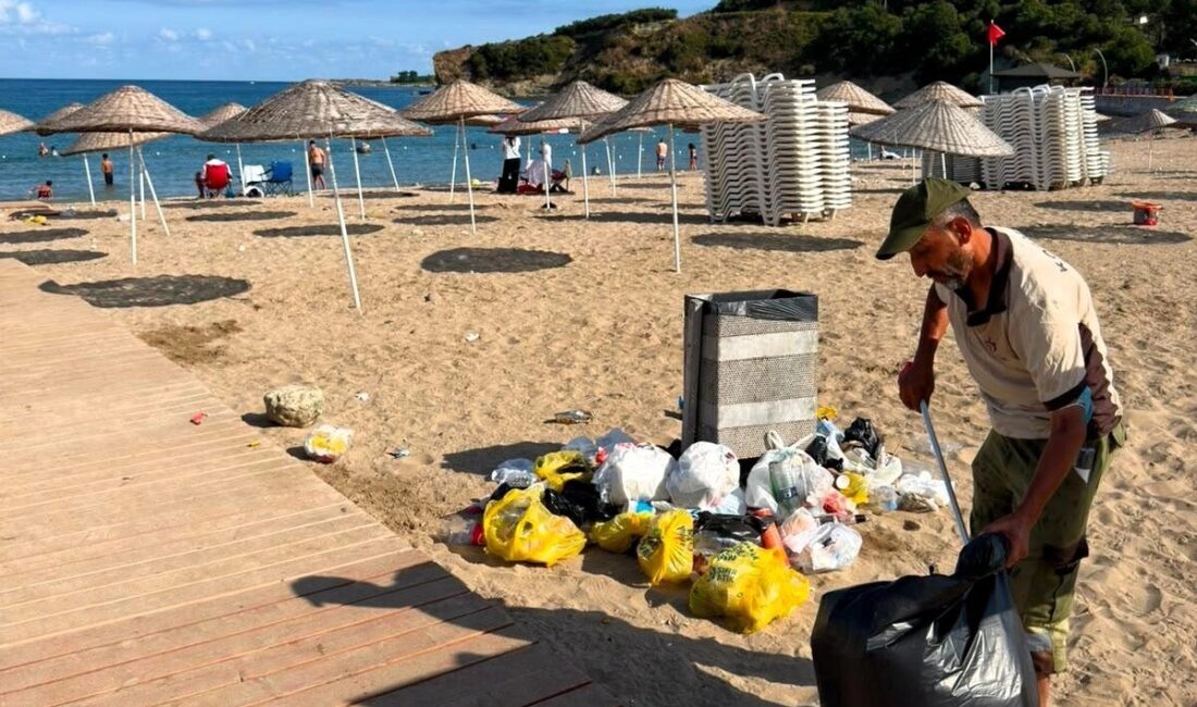 Kocaeli Büyükşehir Belediyesi, yaz sezonunda yoğun ilgi gören Kandıra sahillerinde