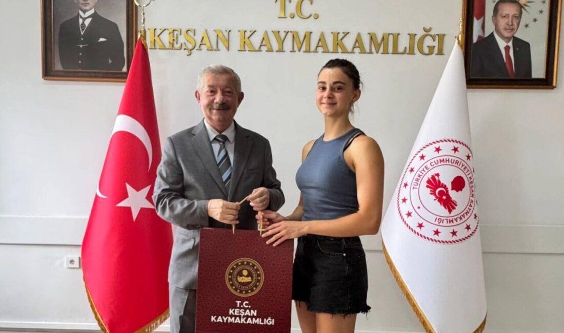 Liselere Geçiş Sistemi (LGS) kapsamında gerçekleştirilen merkezi sınavda 500 tam