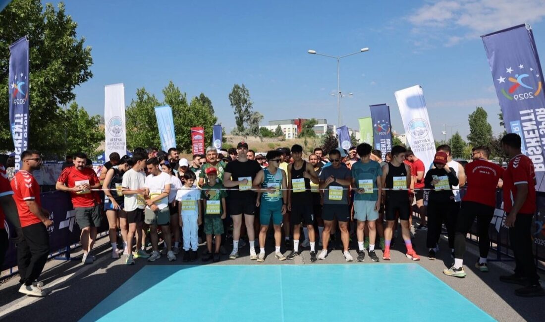 Kayseri Büyükşehir Belediyesi, Spor A.Ş. organizasyonuyla 15 Temmuz Demokrasi ve