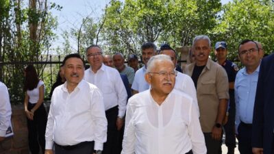 Kayseri Büyükşehir Belediye Başkanı Dr. Memduh Büyükkılıç ile Kayseri Valisi
