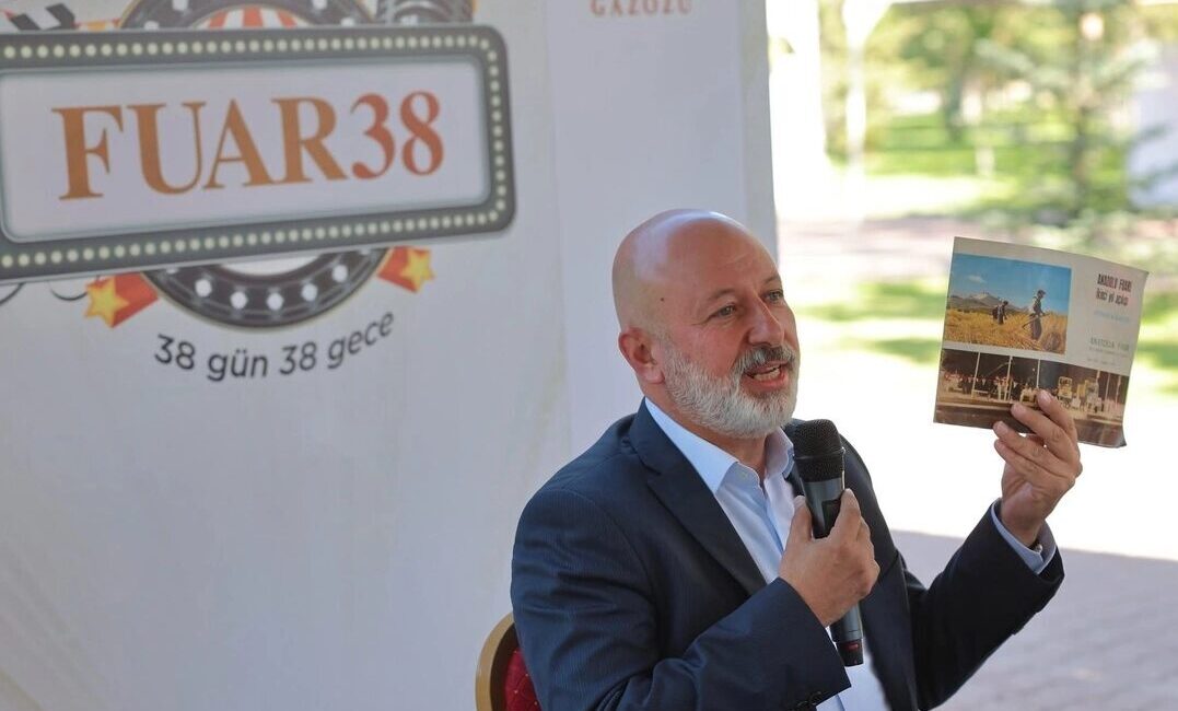 Kayseri Kocasinan Belediye Başkanı Ahmet Çolakbayrakdar, Kayseri'nin yıllardır özlem duyduğu
