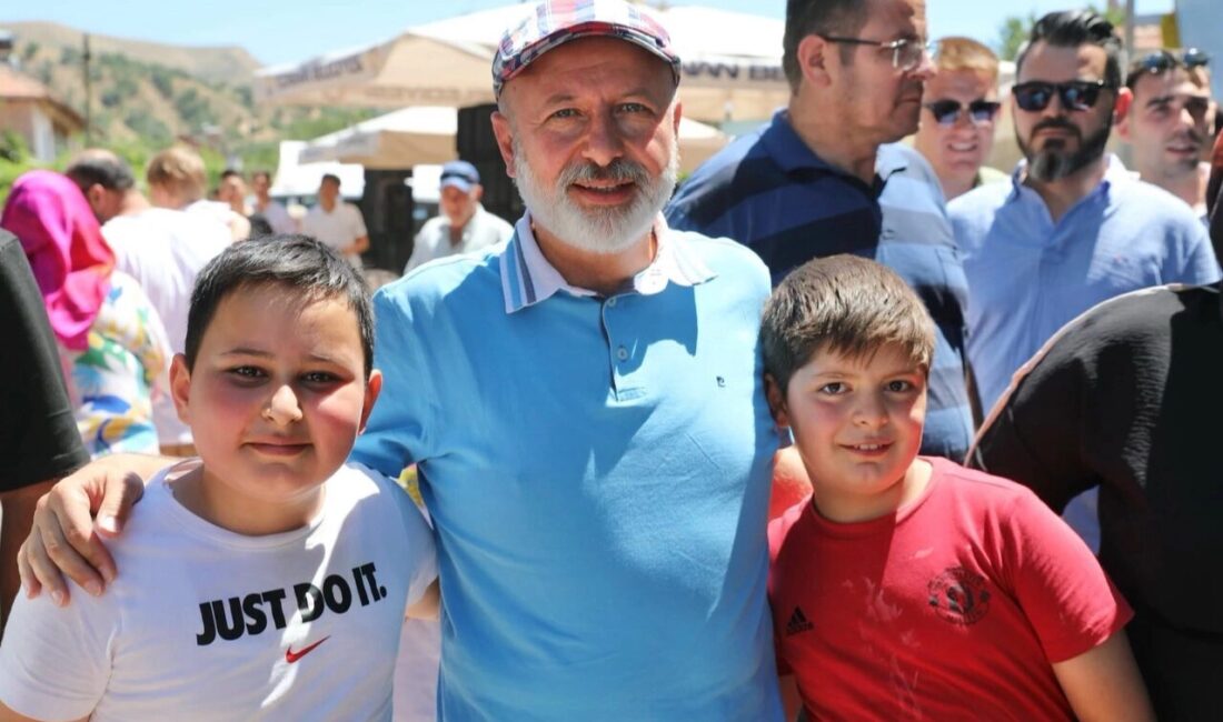 Kayseri Kocasinan Belediye Başkanı Ahmet Çolakbayrakdar, Obruk Mahallesi’nde bu yıl