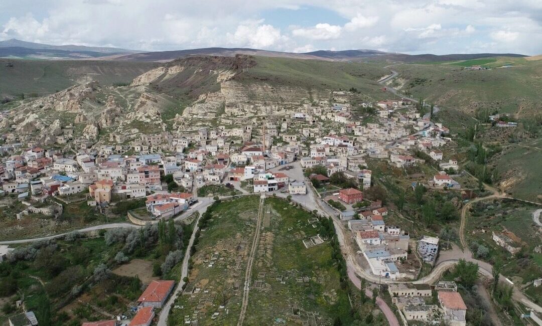 Kayseri Kocasinan Belediye Başkanı Ahmet Çolakbayrakdar, Kapadokya Alan Başkanı Aydın