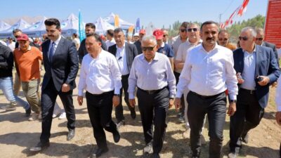 Kayseri Büyükşehir Belediye Başkanı Dr. Memduh Büyükkılıç, Kayseri Valisi Gökmen