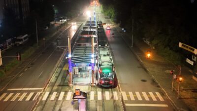 Kocaeli Büyükşehir Belediyesi, Akçaray Tramvay Hattı’nda kapasiteyi iki katına çıkarmak