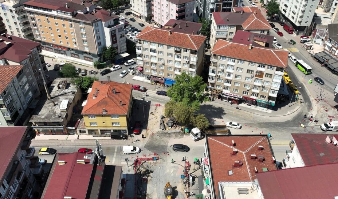 Kocaeli Büyükşehir Belediyesi, Gebze Şehit Numan Dede Caddesi’nde bozulan asfalt