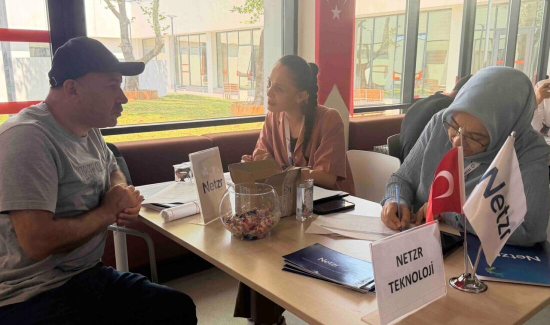 Kocaeli Büyükşehir Belediyesi ile İŞKUR iş birliğinde düzenlenen “İstihdamda Ben