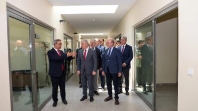 Konya Selçuklu Belediye Başkanı Ahmet Pekyatırmacı, Konya Valisi İbrahim Akın