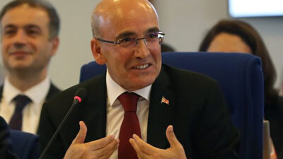 Hazine ve Maliye Bakanı Mehmet Şimşek, reel sektörü desteklemeye yönelik
