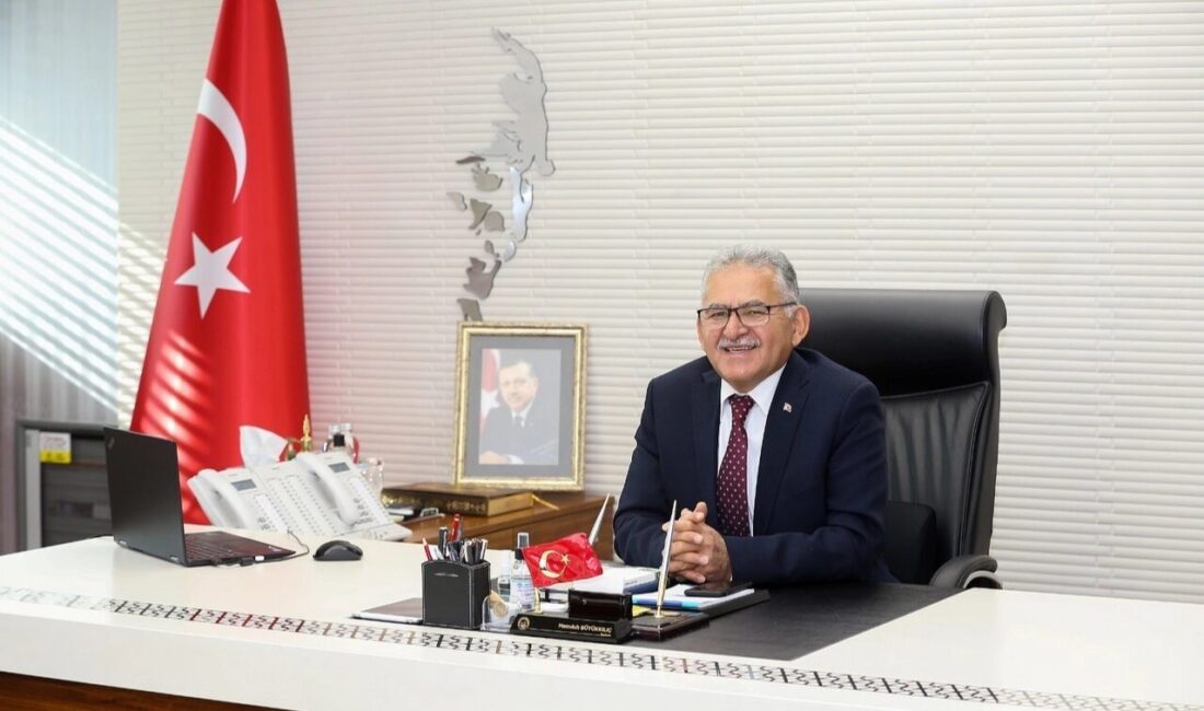 Kayseri Büyükşehir Belediye Başkanı Dr. Memduh Büyükkılıç, Türk basınında sansürün