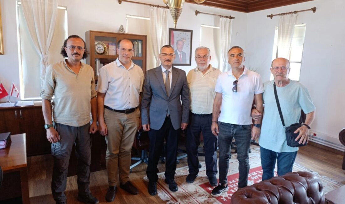 Mudanya’nın yeni Kaymakamı Enver Yılmaz, son kararnameyle atandığı ilçede görevine