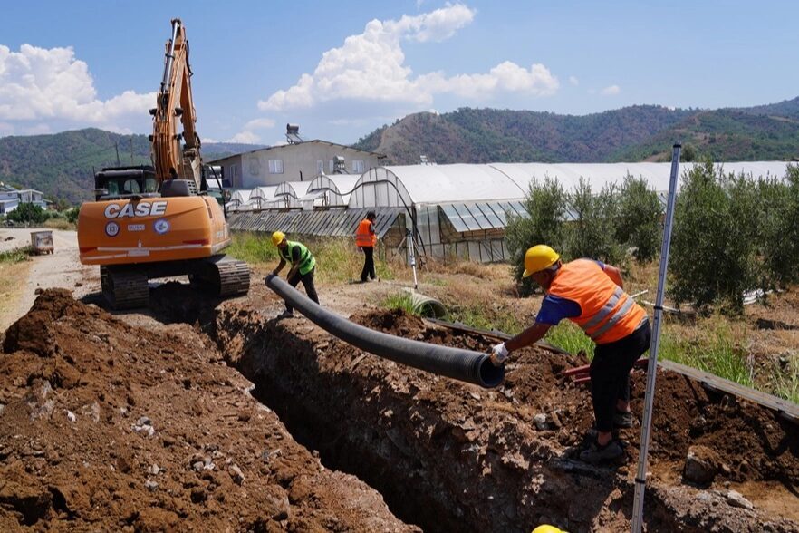 MUSKİ Genel Müdürlüğü, Fethiye ilçesi Karagedik Mahallesi'nde kanalizasyon hattı bulunmayan
