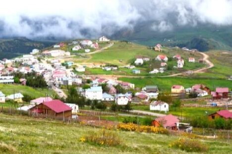Ordu’nun gözde turizm merkezlerinden Çambaşı Yaylası, bu hafta sonu ziyaretçilerini