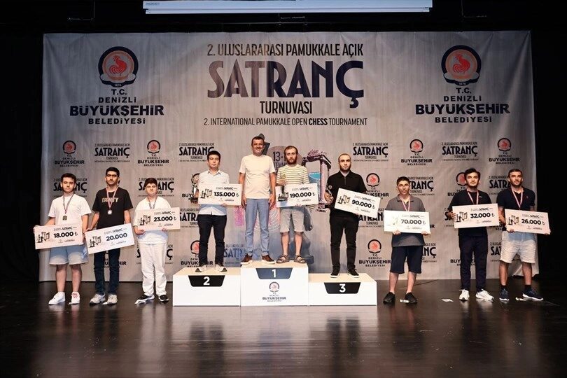 Denizli Büyükşehir Belediyesi’nin ev sahipliğinde düzenlenen Türkiye’nin en yüksek ödüllü