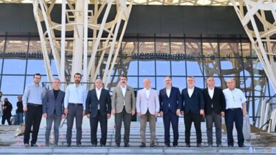 Yıldırım Belediyesi’nin ilçeye kazandıracağı Piremir Gençlik ve Spor Merkezi’ndeki inşaat