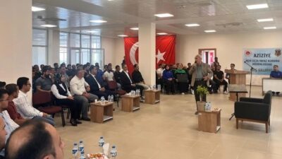 Aziziye Açık Ceza İnfaz Kurumu'nda şiir ve edebiyat söyleşi gerçekleştirildi.