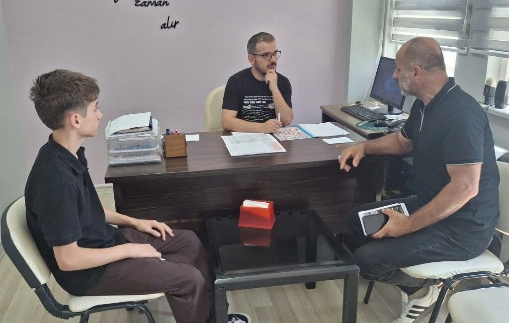 Millî Eğitim Bakanlığınca Liselere Geçiş Sistemi (LGS) kapsamında yürütülen tercih