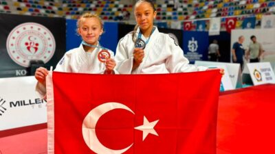 Sakarya Büyükşehir Belediyesi Spor Kulübü sporcuları, Kocaeli'de düzenlenen organizasyonlarda önemli